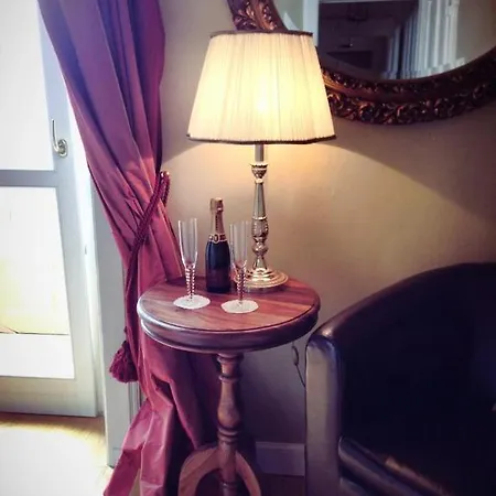 Relais Augusta * Brunate