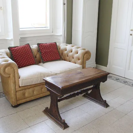 Relais Augusta Brunate
