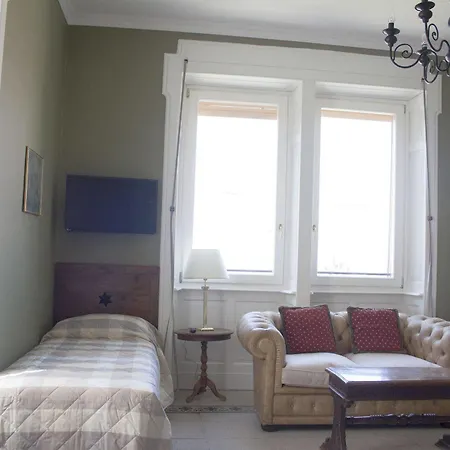 Relais Augusta * Brunate