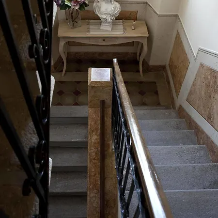 Bed & Breakfast Relais Augusta *