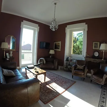 Relais Augusta Bed & Breakfast *